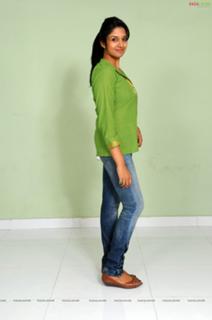 Vimala Raman feet photo 18