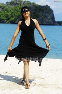 Vimala Raman feet photo 11
