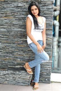 Vimala Raman feet photo 15