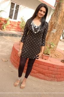 Vimala Raman feet photo 1