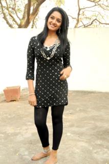 Vimala Raman feet photo 15