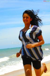 Vimala Raman feet photo 12