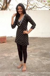 Vimala Raman feet photo 9