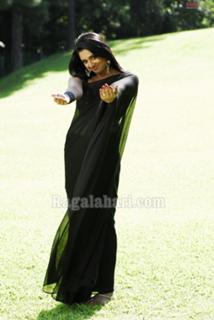 Vimala Raman feet photo 17