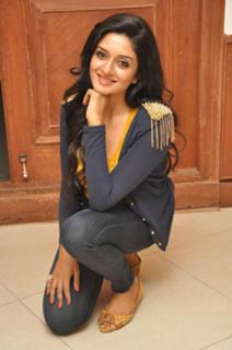 Vimala Raman feet photo 12