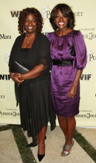 Viola Davis feet photo 9