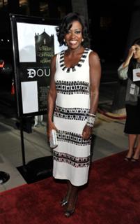 Viola Davis feet photo 12