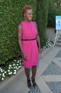 Viola Davis feet photo 7