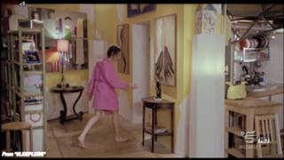 Violante Placido feet photo thumbnail