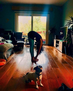 Violante Placido feet photo thumbnail