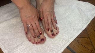 Violeta Isfel feet photo thumbnail