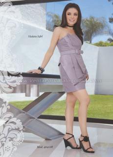 Violeta Isfel feet photo thumbnail