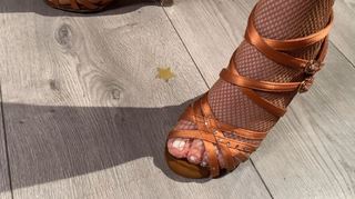 Violeta Isfel feet photo thumbnail