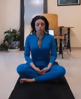 Violeta Isfel feet photo thumbnail