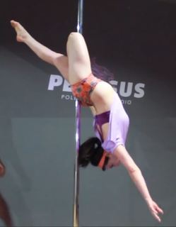 Violeta Isfel feet photo thumbnail