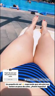 Violeta Isfel feet photo thumbnail