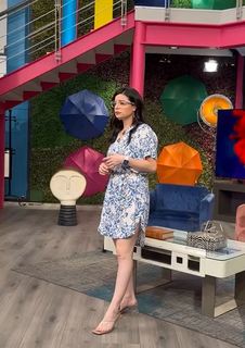 Violeta Isfel feet photo thumbnail