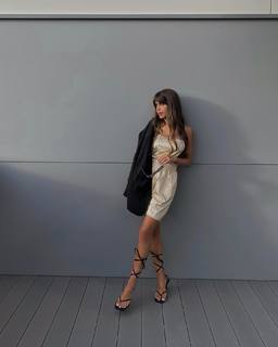 Violeta Mangriñán feet photo 6
