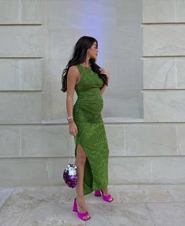 Violeta Mangriñán feet photo 7
