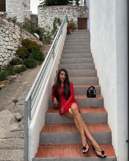 Violeta Mangriñán feet photo 18