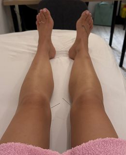 Violeta Mangriñán feet photo 9