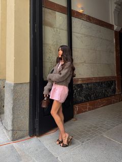 Violeta Mangriñán feet photo 10