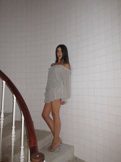 Violeta Mangriñán feet photo 5