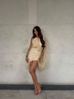 Violeta Mangriñán feet photo 1