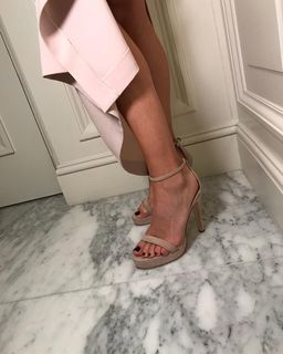Violeta Urtizberea feet photo 6