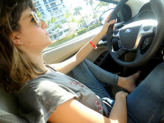 Violeta Urtizberea feet photo 3