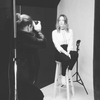 Violett Beane feet photo thumbnail