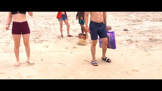 Violett Beane feet photo thumbnail