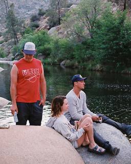 Violett Beane feet photo thumbnail