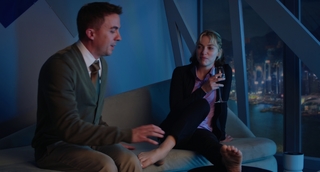 Violett Beane feet photo thumbnail