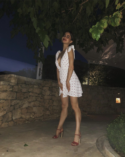 Violetta Komyshan feet photo 1