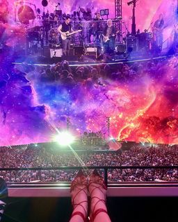 Violetta Komyshan feet photo 3