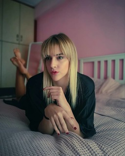 Virginia Dikaioulia feet photo 10
