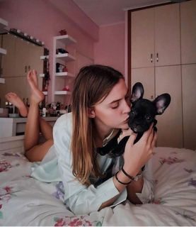 Virginia Dikaioulia feet photo 10
