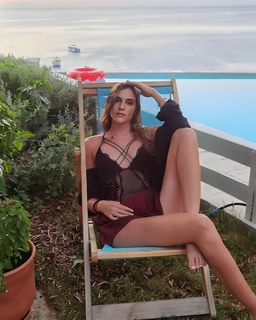 Virginia Dikaioulia feet photo 2
