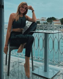 Virginia Dikaioulia feet photo 2