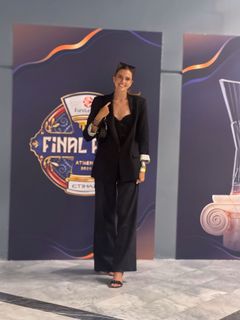 Virginia Dikaioulia feet photo 16