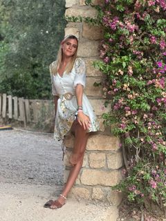 Virginia Dikaioulia feet photo 9
