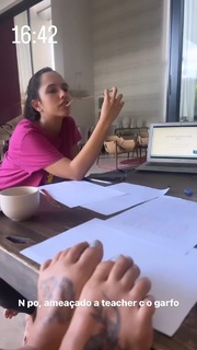 Virginia Fonseca feet photo thumbnail