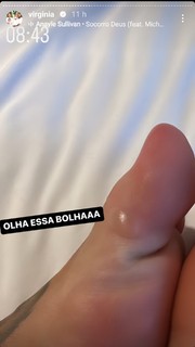 Virginia Fonseca feet photo thumbnail