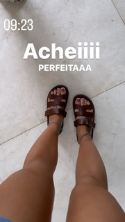 Virginia Fonseca feet photo thumbnail