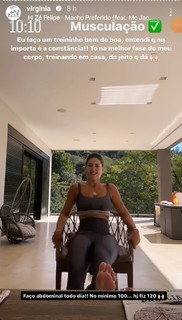 Virginia Fonseca feet photo thumbnail