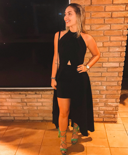 Virginia Fonseca feet photo thumbnail