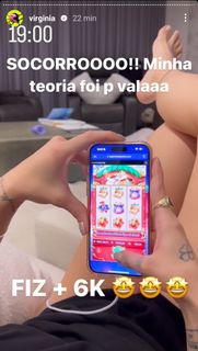 Virginia Fonseca feet photo thumbnail