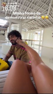 Virginia Fonseca feet photo thumbnail