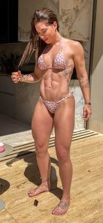 Virginia Fonseca feet photo thumbnail